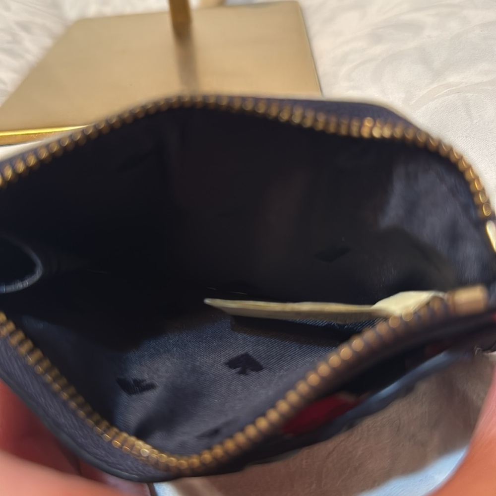 Kate Spade Compact Wallet with Keyring - Picture 4 of 6